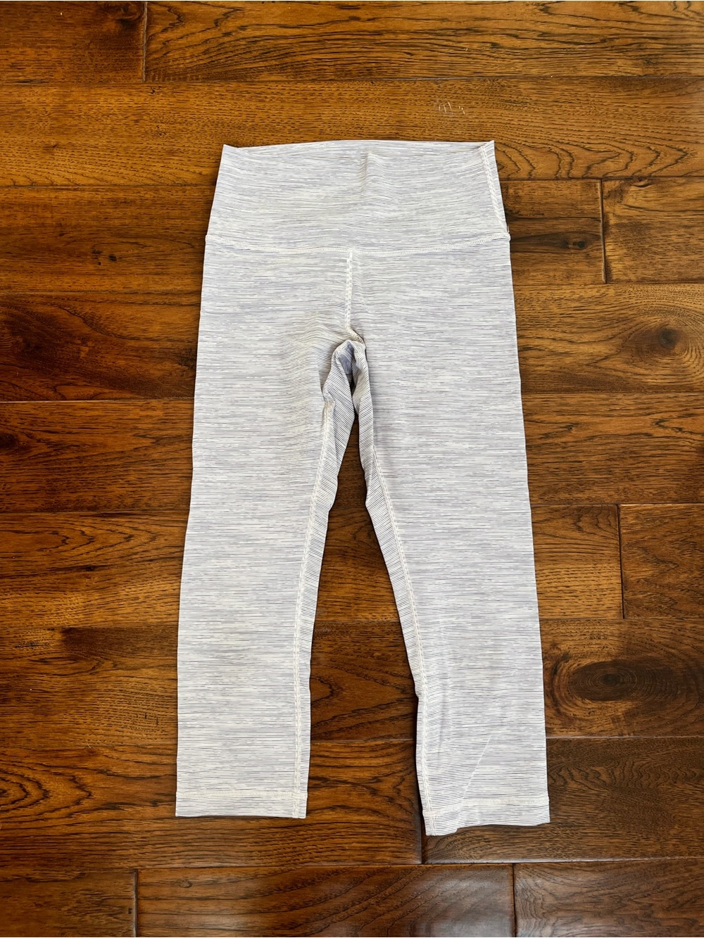 Lululemon Leggings in Light Pink/Grey Subtle Stripe Pattern, Size 8